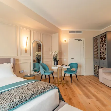 Trevi Imperial 2 Гостевой дом *