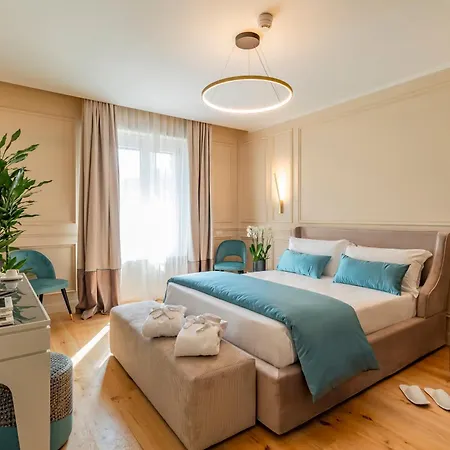 Trevi Imperial 2